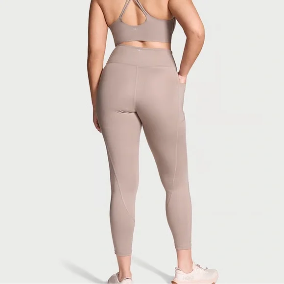 Victoria’s Secret VSX Essential High Rise Pocket Leggings - Picture 3 of 8